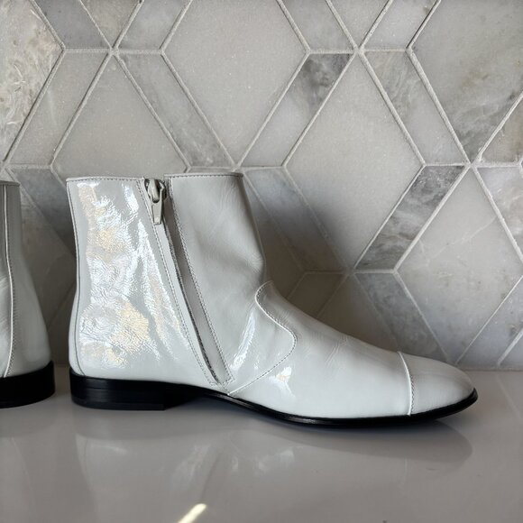 Jeffree Campbell Size 7.5 Patent White Ankle Boot Zipper Black Sole Gretta - Picture 4 of 12